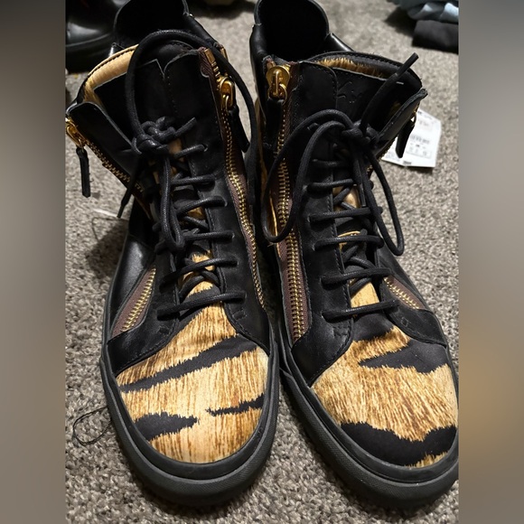 Black and Tan High-Top Sneakers - Picture 1 of 5